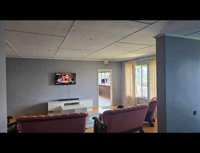 3 BEDROOM APARTMENT FOR SALE IN PELHAM